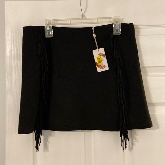 Chelsea & Violet Dresses & Skirts - Chelsea and Violet Skirt size XL waist 34” brand new with tag color black
